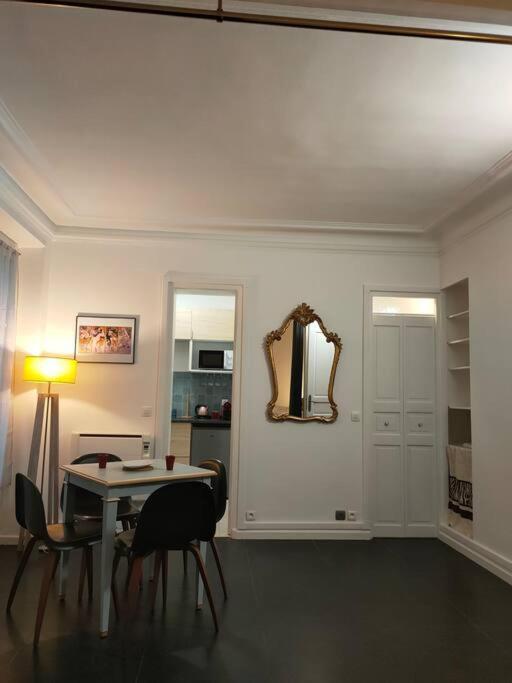 Apartamento Les Abbesses Paris